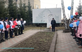 Парабель. Митинг в память жертв политических репрессий.