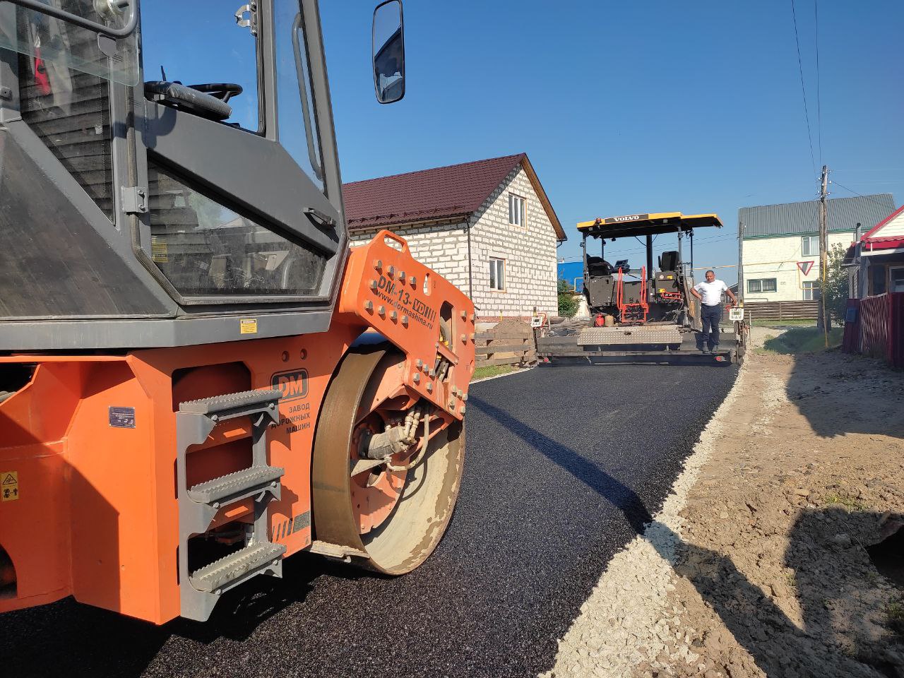 В Парабельском сельском поселении к завершению близится кампания по ремонту автодорог местного значения с асфальтовым покрытием.